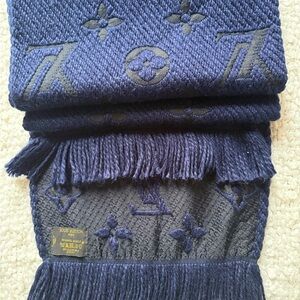 Louis Vuitton Deep Blue Monogram Scarf